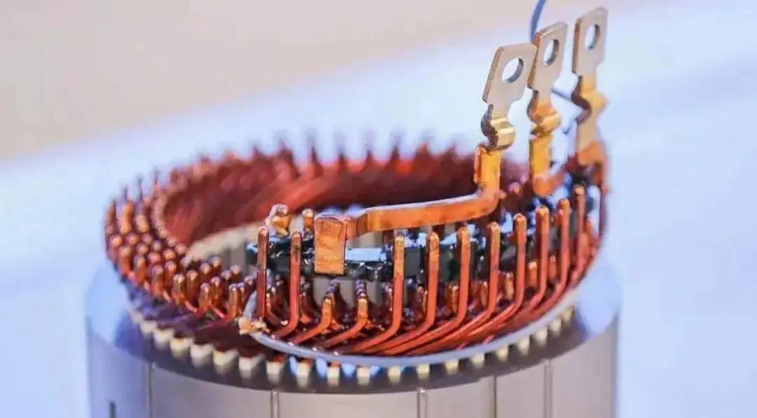 與圓形電機相比，為什么扁線電機更適合新能源汽車領域？—AIP艾普.jpg